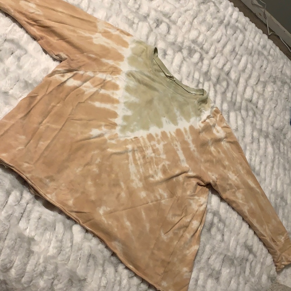 Peach Tie Dye Sweatshirt